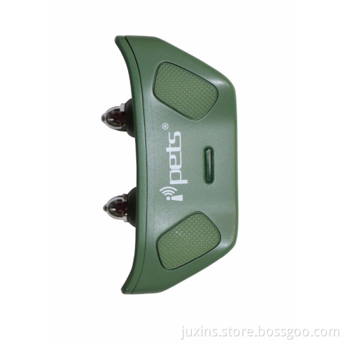 Ipets PET618-1 Rechargeable Waterproof Electric Shock Collar On Dog